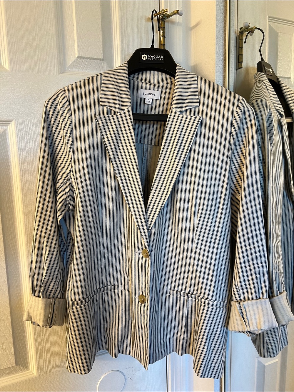 Evereve Striped Blazer in Navy and White